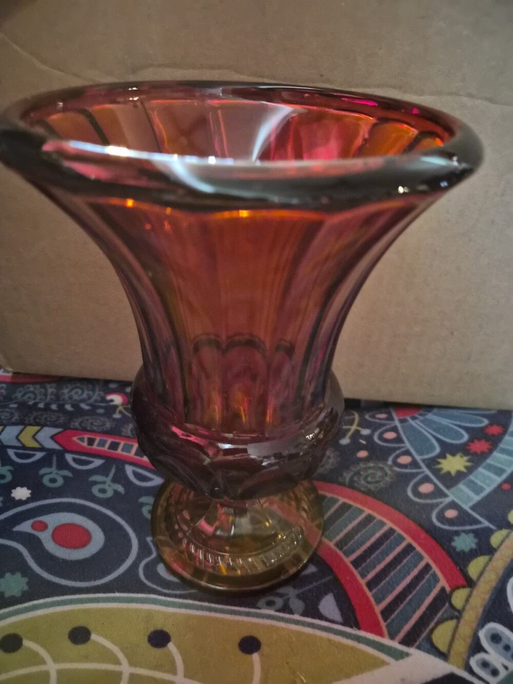 Vintage Indiana Glass Amberina Kings Crown pedestal Vase red To A...